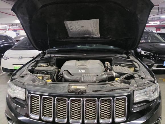 [上海·沪A] 二手Jeep大切诺基2014款 3.0L 舒享导航版