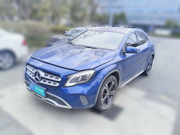 [南通·苏F] 二手奔驰奔驰GLA2018款 GLA 200 时尚型