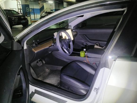 [上海·沪A] 二手特斯拉Model 32019款 标准续航后驱升级版