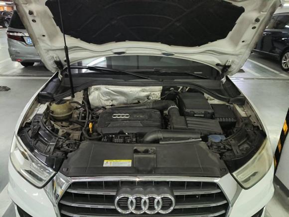 [苏州·苏E] 二手奥迪奥迪Q32016款 35 TFSI quattro 全时四驱风尚型