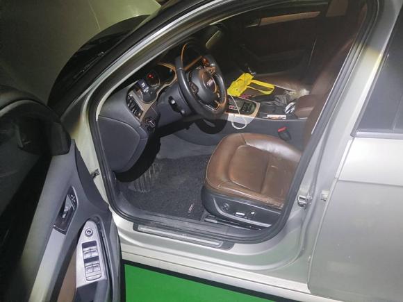 [深圳·粤B] 二手奥迪奥迪A4L2015款 45 TFSI quattro个性运动型