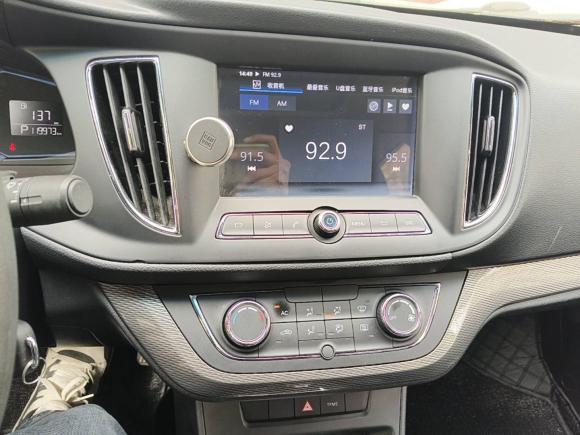 [合肥·皖A] 二手荣威荣威3602015款 1.5L 自动豪华版