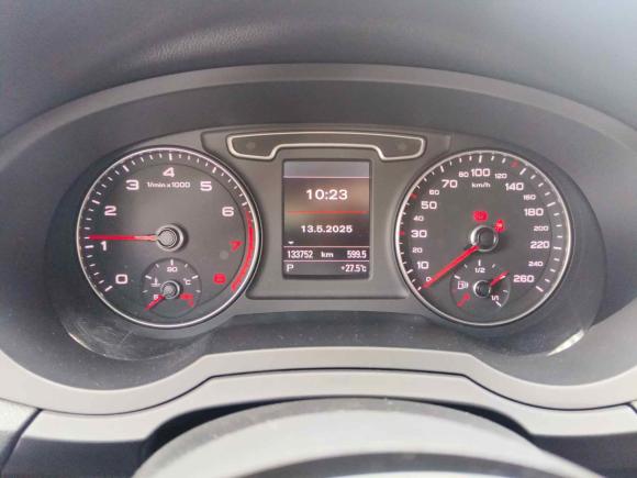 [南京·皖H] 二手奥迪奥迪Q32013款 35 TFSI quattro 豪华型