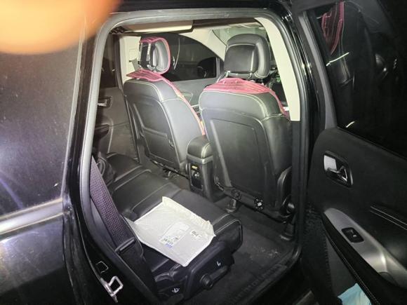 [武汉·鄂A] 二手道奇酷威2013款 2.4L 两驱尊尚版