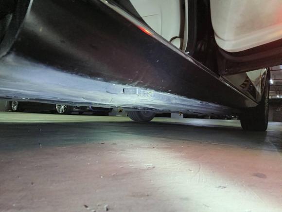 [上海·沪B] 二手奔驰奔驰E级2023款 E 300 L 豪华型