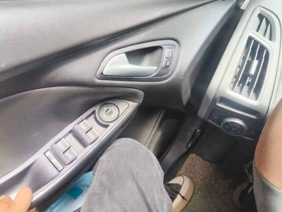 [温州·浙C] 二手福特福克斯2015款 三厢 EcoBoost 180 自动精英型