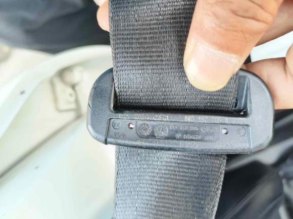 [义乌·浙G] 二手奥迪奥迪A4L2018款 30周年年型 40 TFSI 进取型