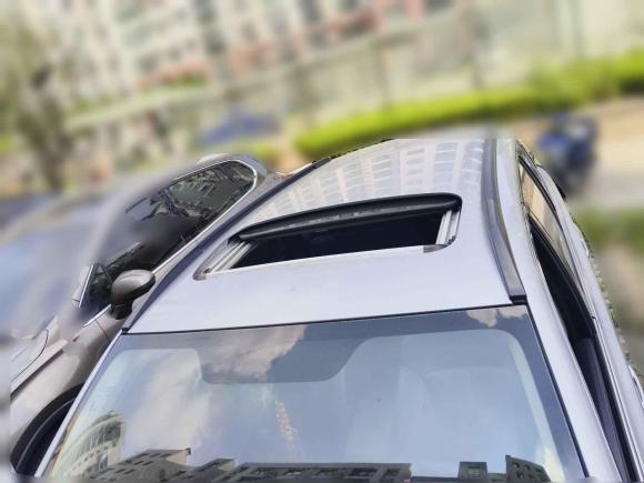 [青岛·鲁U] 二手斯巴鲁傲虎2011款 2.5i豪华版