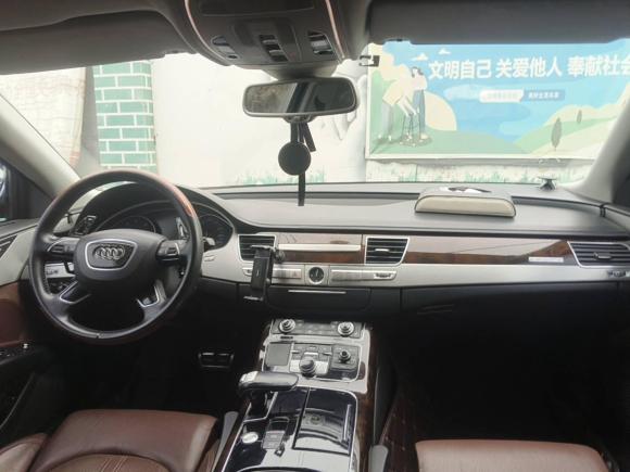 [青岛·鲁U] 二手奥迪奥迪A82013款 A8L 45 TFSI quattro舒适型