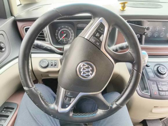 [上海·沪C] 二手别克别克GL82017款 25S 尊贵型 国V