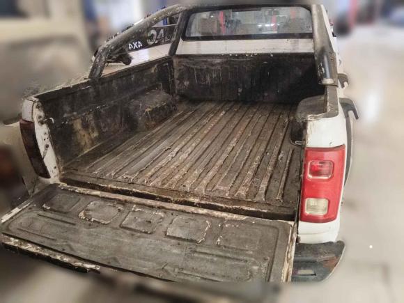 [成都·川G] 二手江汽集团江淮T82019款 2.0T探索版四驱尊贵型大双HFC4DB2-1D1