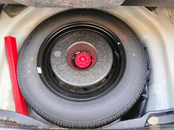 [上海·沪B] 二手丰田雷凌2016款 1.6G CVT精英版