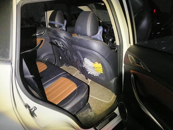 [成都·川A] 二手比亚迪宋2016款 1.5TI 手动豪华型