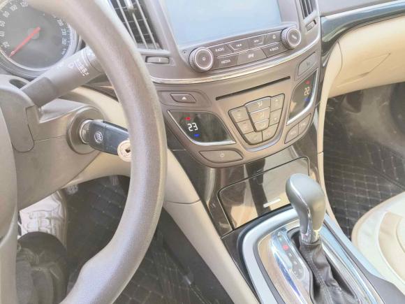 [济南·鲁A] 二手别克君威2015款 2.0L 领先时尚型