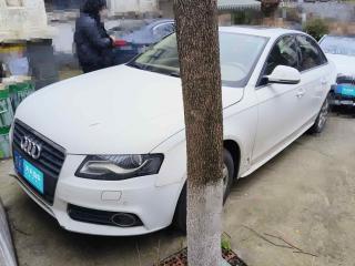 奥迪奥迪A4L2012款 2.0 TFSI 自动舒适型