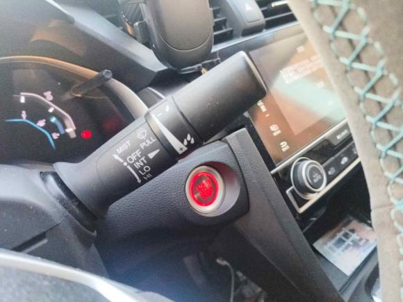 [武汉·鄂A] 二手本田思域2016款 220TURBO CVT豪华版