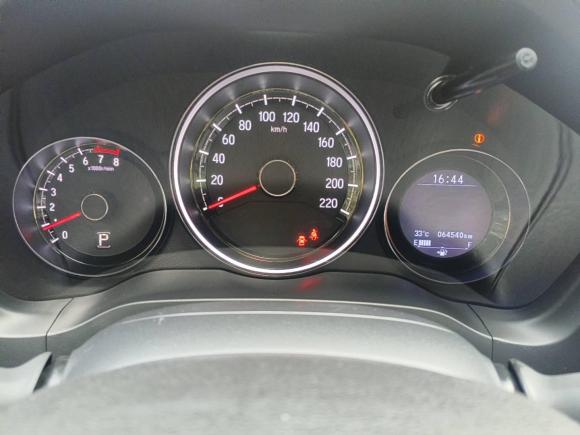 [上海·沪F] 二手本田本田XR-V2015款 1.8L VTi CVT豪华版