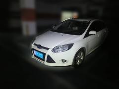 [苏州·苏E]福特&nbsp;&nbsp;福克斯&nbsp;&nbsp;2015款 两厢 1.6L 自动风尚型