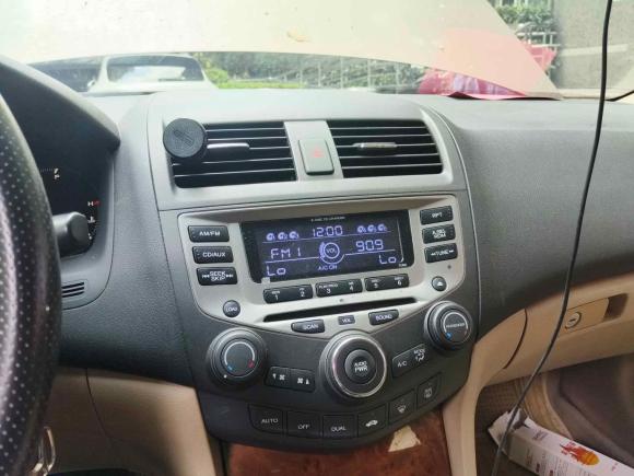 [上海·沪E] 二手本田雅阁2006款 2.4L 标准版