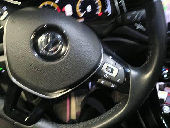 [上海·沪B] 二手大众T-ROC探歌2018款 280TSI DSG两驱豪华型 国V