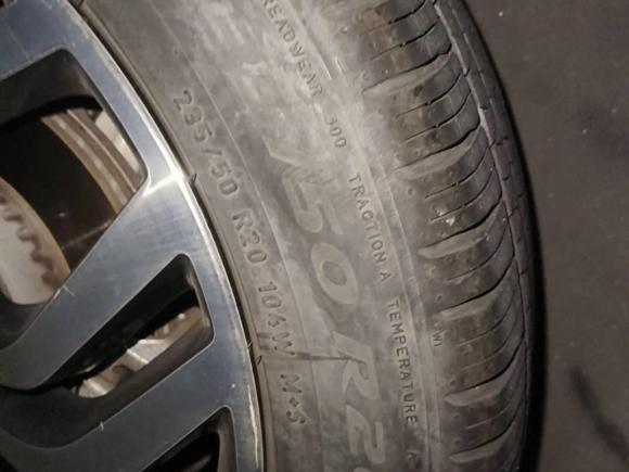 [常州·苏D] 二手路虎揽胜极光2021款 极光L 249PS R-Dynamic First edition 首发版