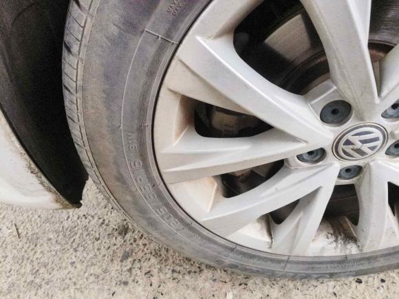 [南京·苏A] 二手大众朗逸2017款 1.6L 手动舒适版