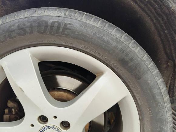 [广州·粤A] 二手奔驰奔驰R级2014款 R 400 4MATIC 商务型