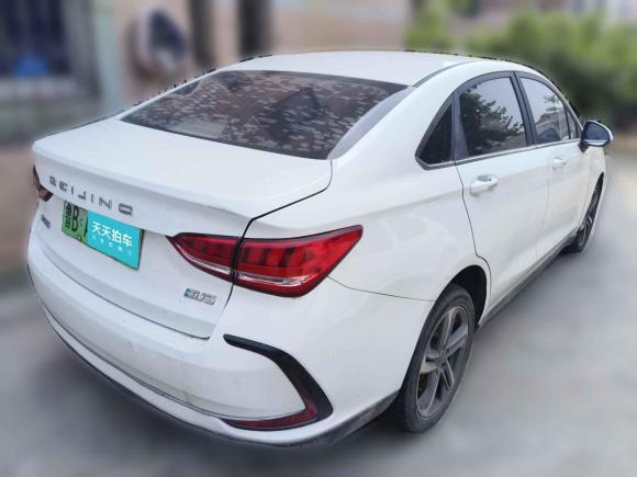 [青岛·鲁B] 二手北京汽车北京EU52020款 经典款 R500 智风版