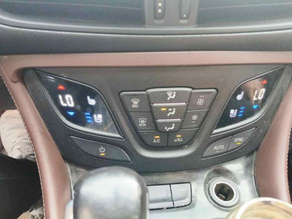 [南通·苏F] 二手别克昂科威2014款 28T 四驱豪华型