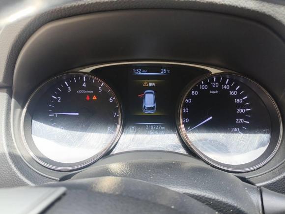 [嘉兴·浙F] 二手日产奇骏2015款 2.5L CVT领先MAX版 4WD