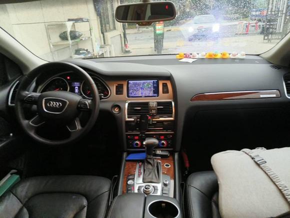 [上海·沪B] 二手奥迪奥迪Q72013款 35 TFSI 进取型