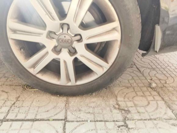 [合肥·苏U] 二手奥迪奥迪A4L2011款 2.0 TFSI 舒适型