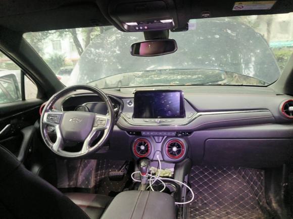 [深圳·赣C] 二手雪佛兰开拓者2020款 RS 650T Twin-Clutch四驱7座 擎版