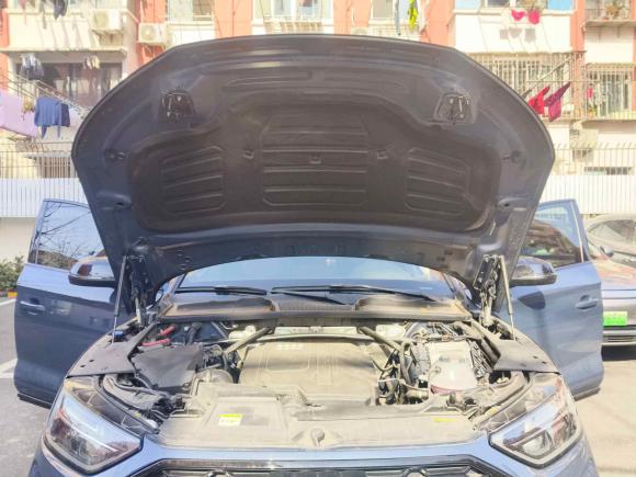 [上海·沪F] 二手奥迪奥迪Q5L2023款 40T 豪华动感型