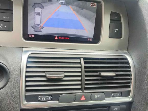 [上海·沪B] 二手奥迪奥迪Q72012款 3.0 TFSI 舒适型(200kW)