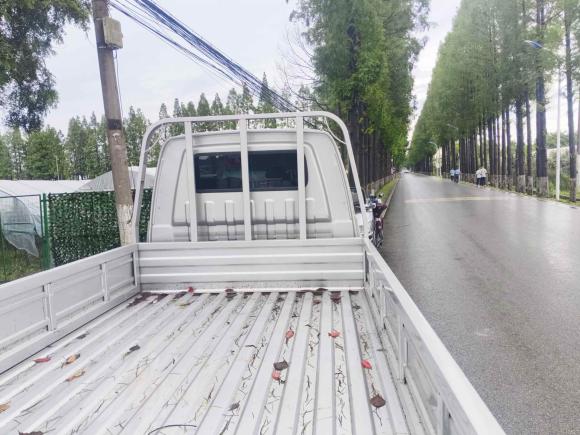 [上海·苏U] 二手金杯金杯金卡S22023款 1.6L 手动双排2.51米货厢后单轮舒享型SWJ16