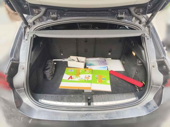 [上海·沪J] 二手宝马宝马X22019款 sDrive20i M越野套装 国VI