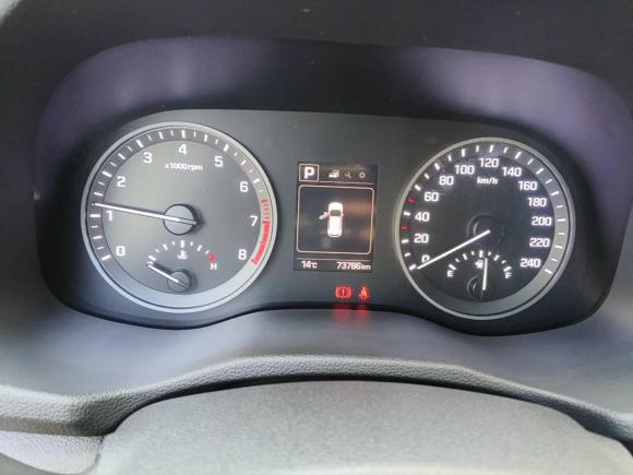 [上海·沪C] 二手现代途胜2018款 1.6T 双离合两驱15周年特别版