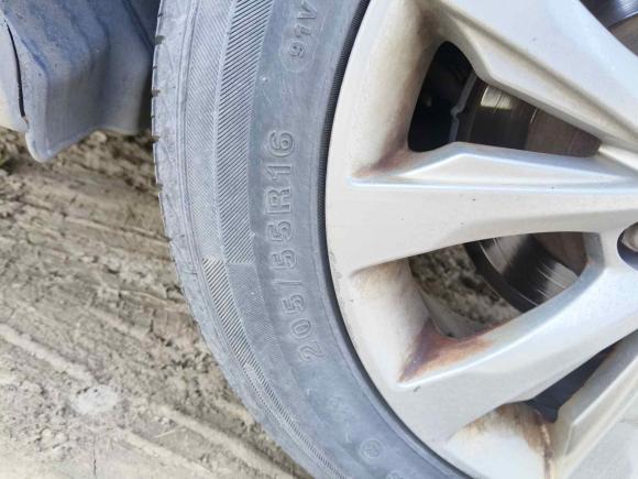 [上海·沪C] 二手现代朗动2016款 1.6L 自动尊贵型