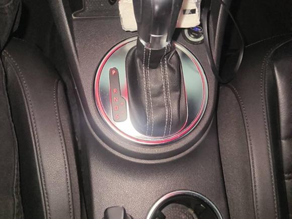 [广州·粤B] 二手大众甲壳虫2014款 1.4TSI R-Line