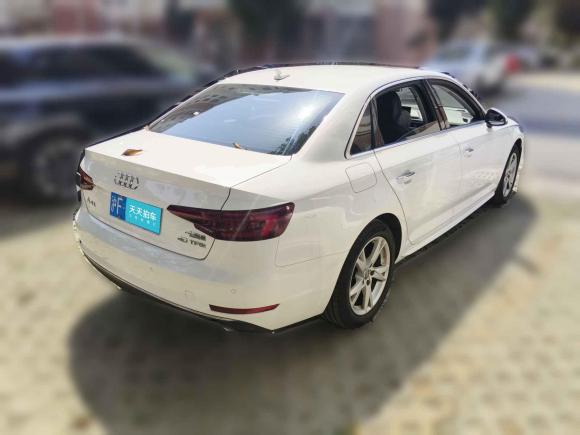 [上海·沪F] 二手奥迪奥迪A4L2018款 30周年年型 40 TFSI 进取型