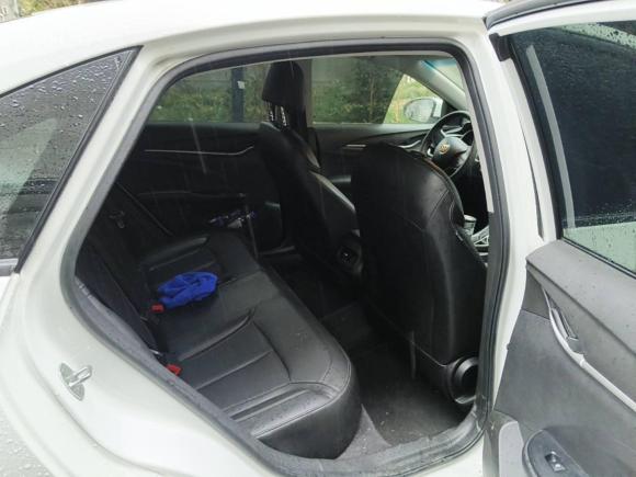 [上海·黑J] 二手别克英朗2021款 1.3T 自动轻混动精英型