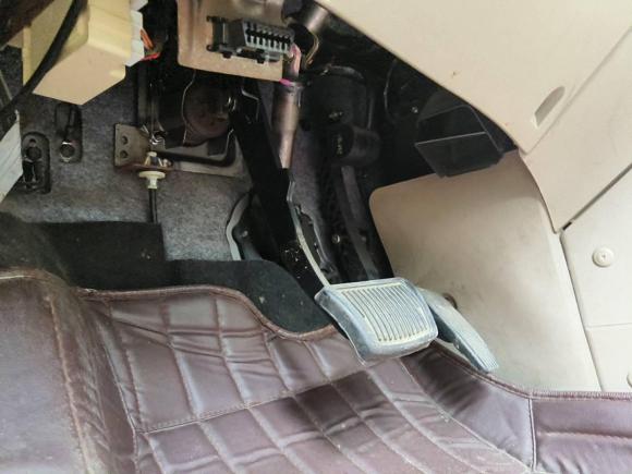 [南通·苏F] 二手起亚狮跑2013款 2.0L 自动两驱版GL