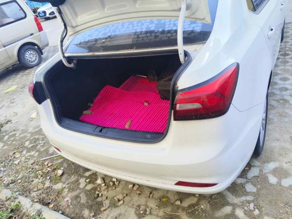 [合肥·皖A] 二手荣威荣威3602018款 PLUS 1.5L 自动尊享版