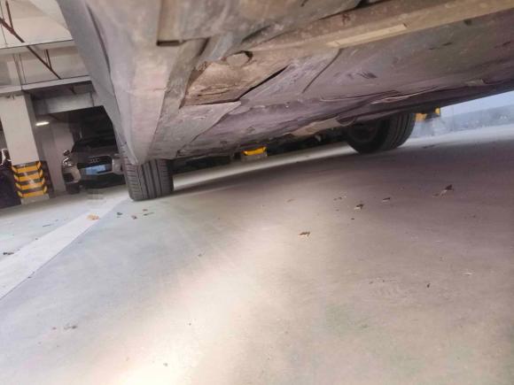 [苏州·苏E] 二手宝马宝马X12018款 sDrive20Li 领先型