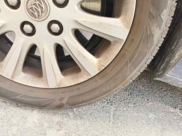 [上海·沪F] 二手别克别克GL82013款 3.0L XT豪华商务旗舰版