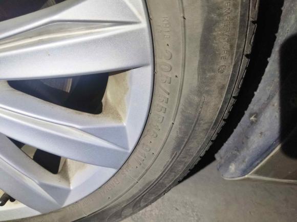 [广州·赣D] 二手大众宝来2017款 1.6L 自动舒适型