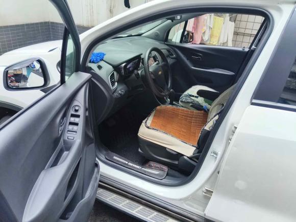 [成都·川A] 二手雪佛兰创酷2018款 330T 自动两驱精英型