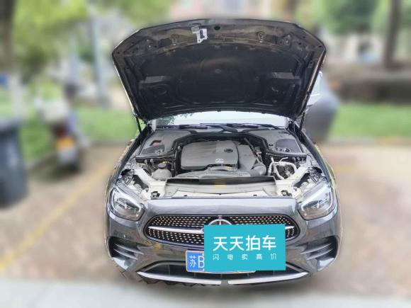 [无锡·苏B] 二手奔驰奔驰E级2022款 改款 E 300 L 运动时尚型