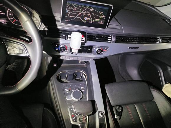 [上海·沪A] 二手奥迪奥迪A4L2017款 45 TFSI quattro 特别版